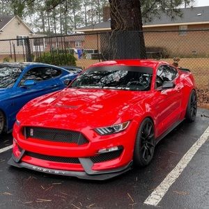 Meet your Posher, Omar